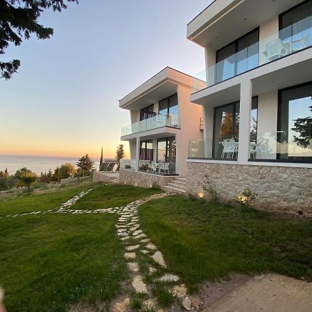 Summer Wine Boutique Hotel Dhërmi Dış mekan fotoğraf
