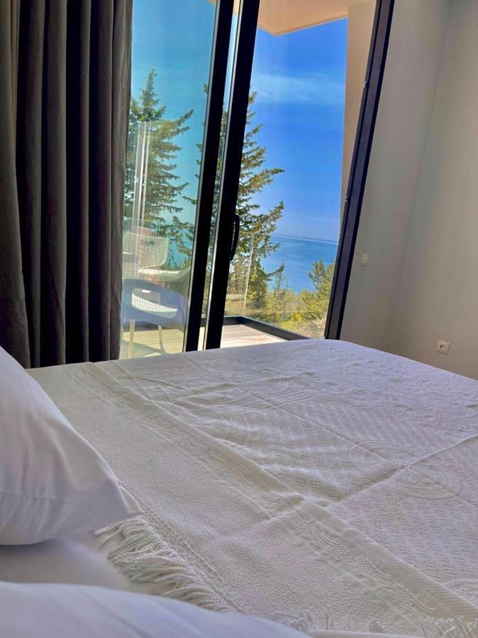 Summer Wine Boutique Hotel Dhërmi Dış mekan fotoğraf