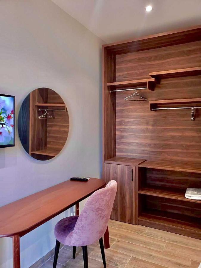 Summer Wine Boutique Hotel Dhërmi Dış mekan fotoğraf