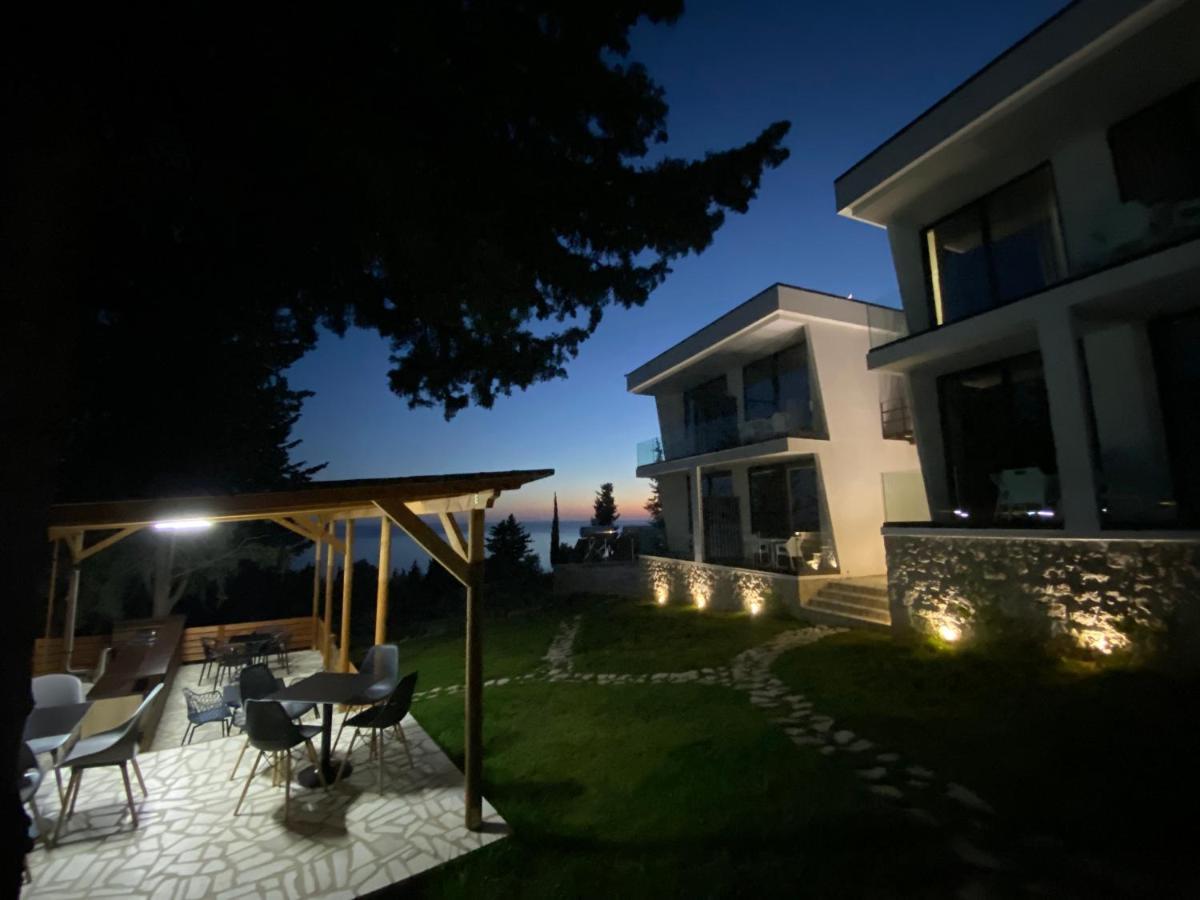 Summer Wine Boutique Hotel Dhërmi Dış mekan fotoğraf