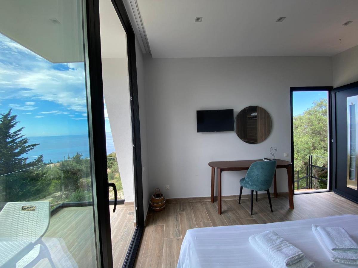 Summer Wine Boutique Hotel Dhërmi Dış mekan fotoğraf