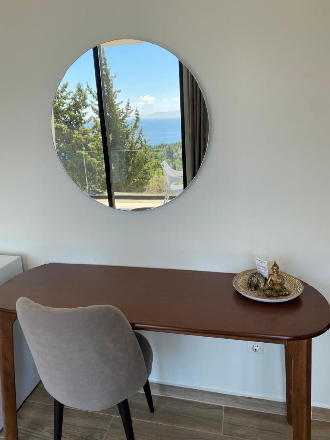 Summer Wine Boutique Hotel Dhërmi Dış mekan fotoğraf
