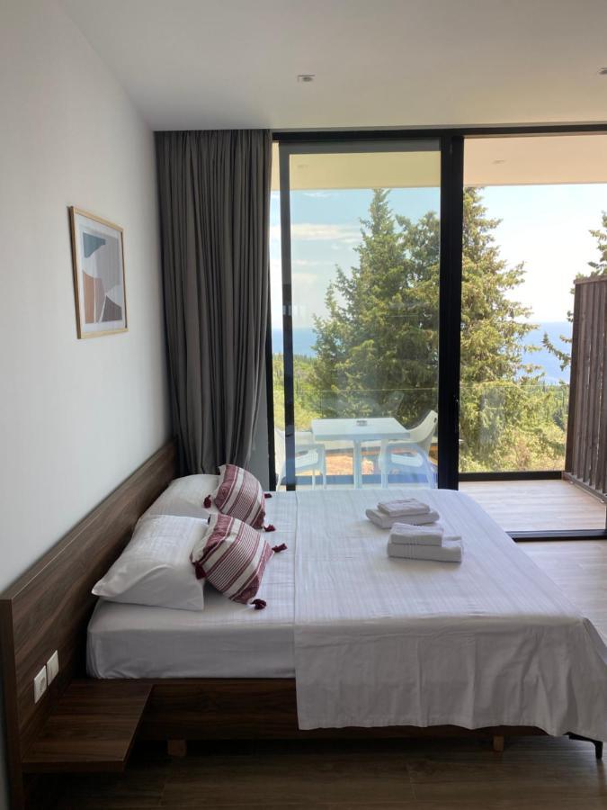 Summer Wine Boutique Hotel Dhërmi Dış mekan fotoğraf