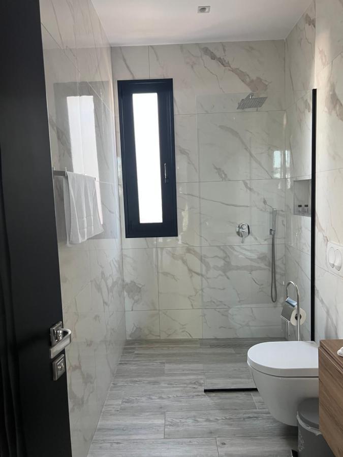 Summer Wine Boutique Hotel Dhërmi Dış mekan fotoğraf